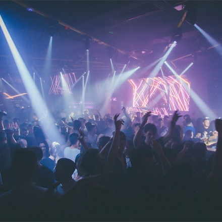 Galerija - Student party - GoldenCube