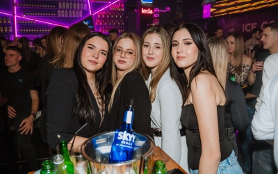 Galerija: 🌟 HIT THE LIGHTS 🌟 - subota, 22.11 - 24