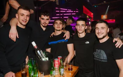 Galerija: 🌟 HIT THE LIGHTS 🌟 - subota, 22.11 - 22