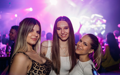 Galerija: 💙GREY MADE ME DO IT🤫 - petak, 10.04 - 4