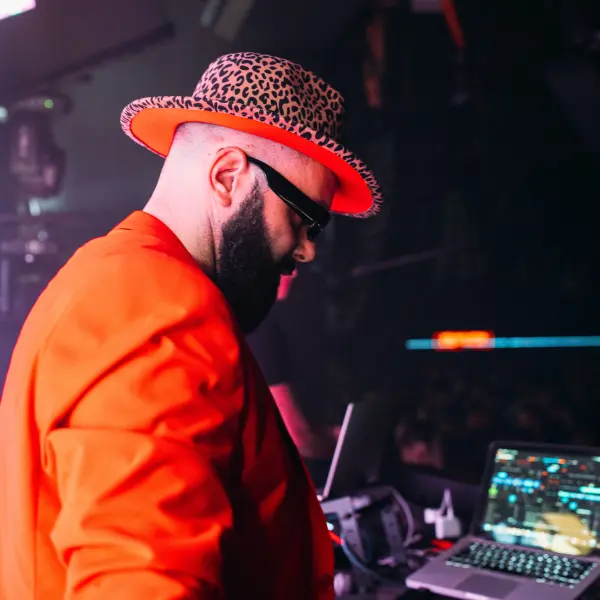 GoldenCube Mostar - 🔥 THE GOOSE TAKEOVER X DAMJAN ELTECH 🔥