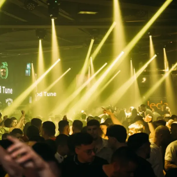 GoldenCube Mostar - 🤯BEZ PRAVILA🤯